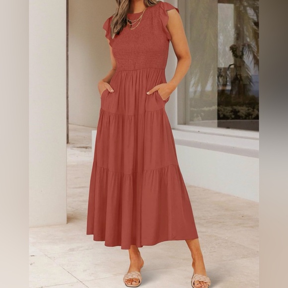 NWT Flutter Sleeves, Smocked Elastic Waist Tiered Dress - Picture 3 of 4